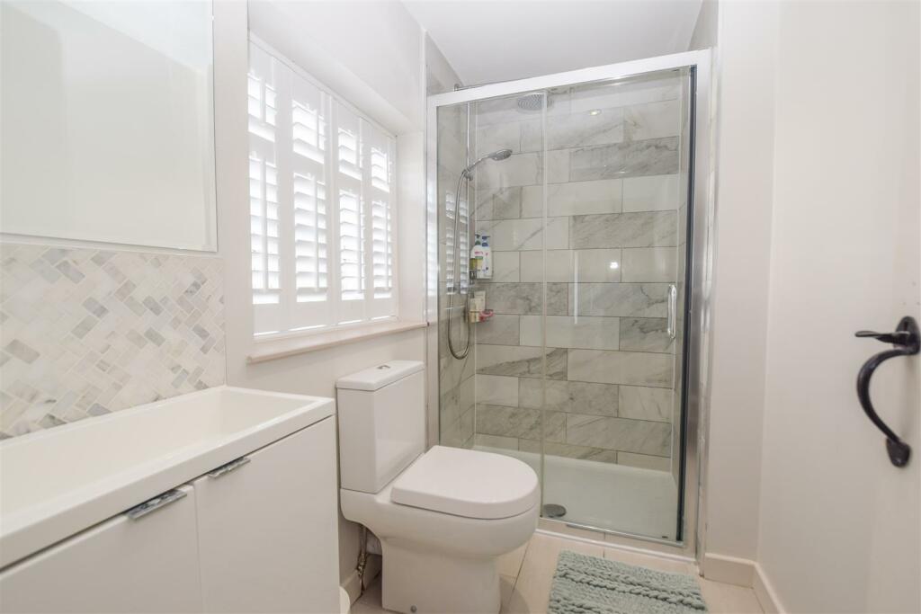 Additional image 17 of The Parade, Parkgate