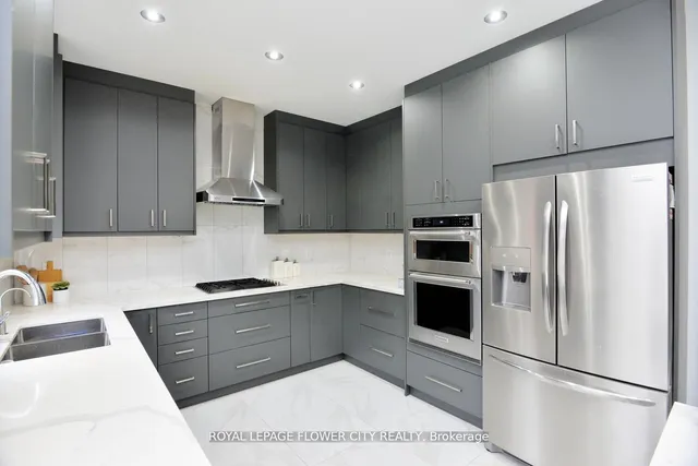 Additional image 15 of 19 Flatbush Lane