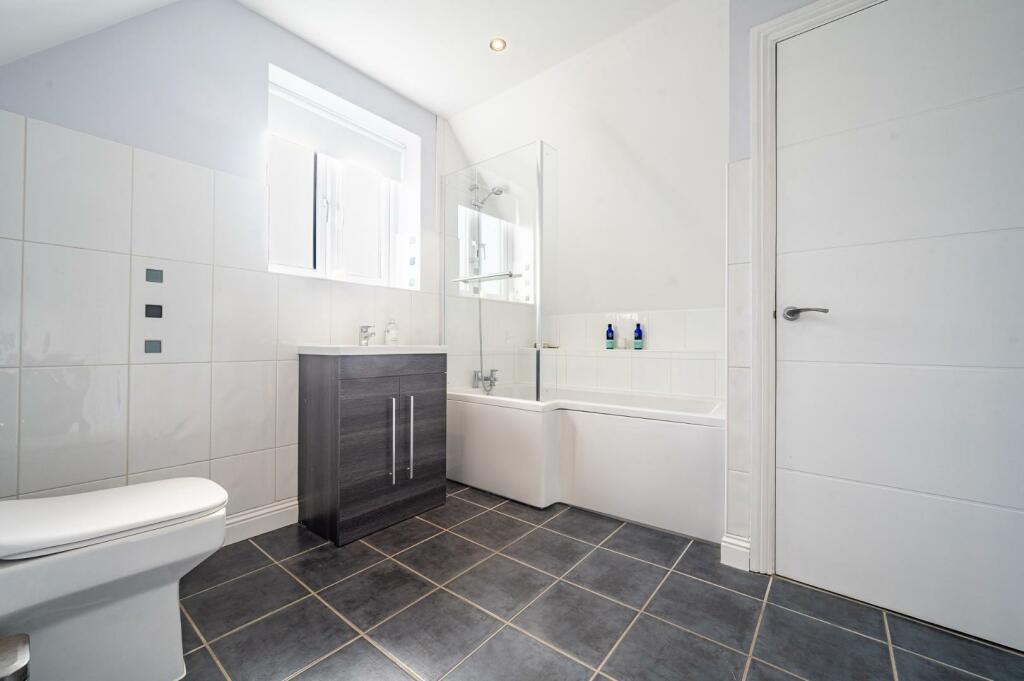 Additional image 15 of Back Lane, Ford End, Chelmsford