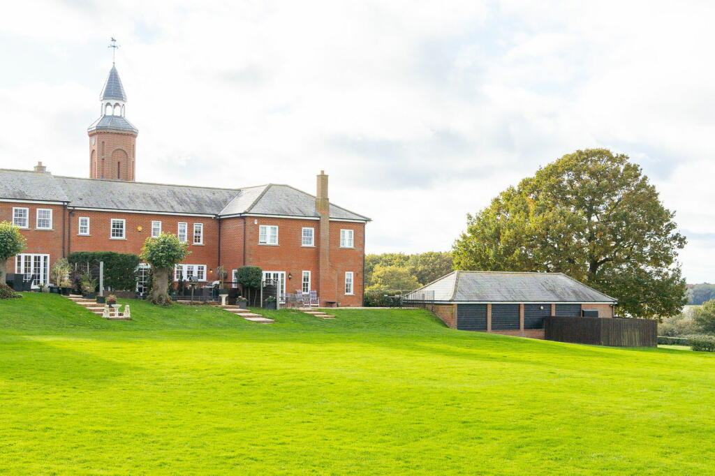 Additional image 26 of Broad Mead, South Hanningfield, Chelmsford, CM3 8GX