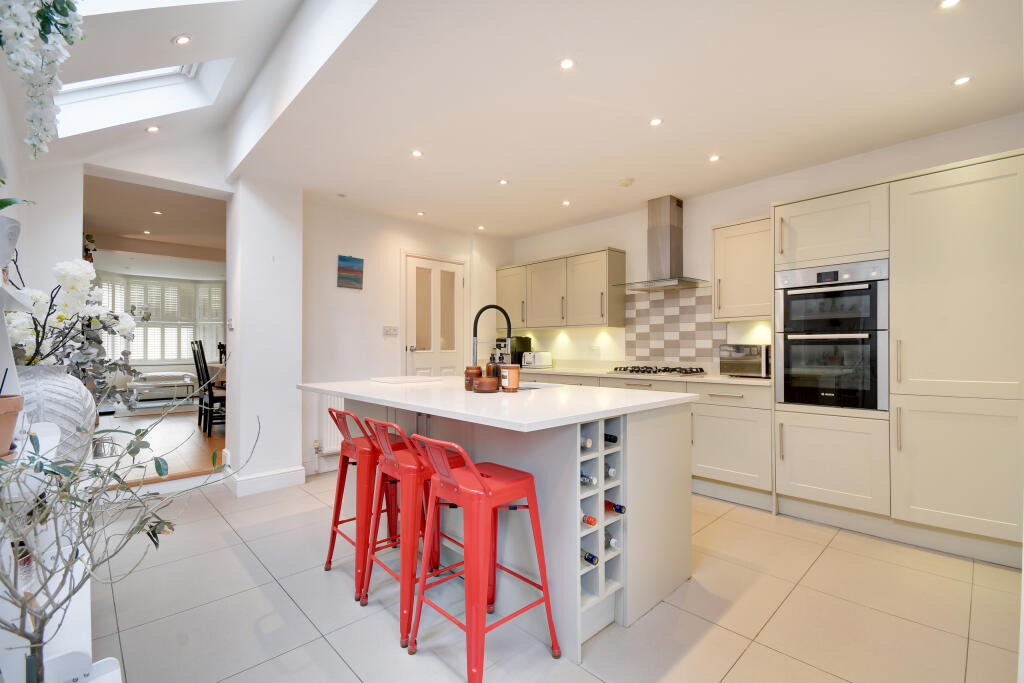 Additional image 8 of Rosebery Road, Old Moulsham