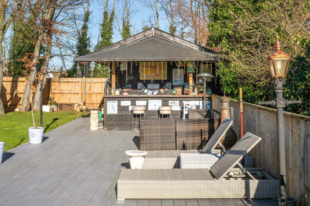 Additional image 38 of Brook End Road South, Chelmsford