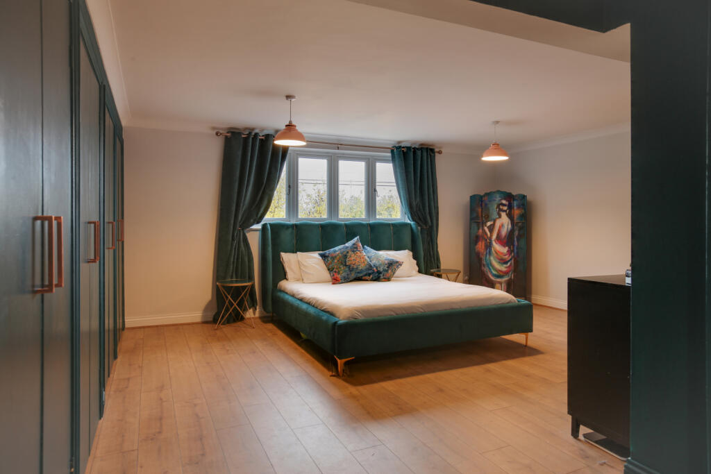 Additional image 15 of Braintree Road, Felsted, CM6