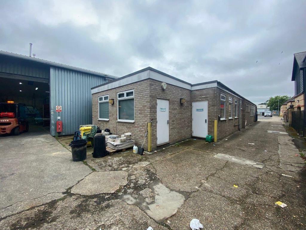 Additional image 14 of GS House, Moorside, Colchester, Essex, CO1