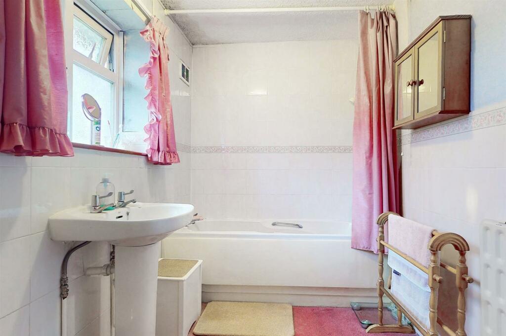 Additional image 15 of Jaggards Road, Coggeshall