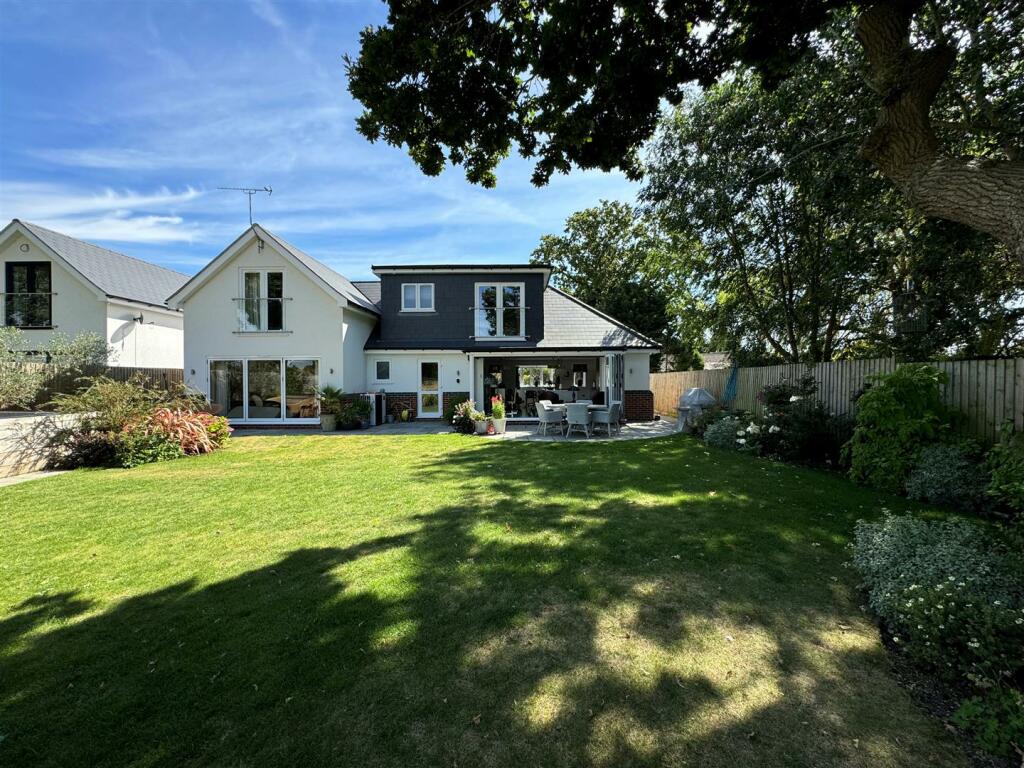 Additional image 41 of Oaklands Stoney Hills, Burnham-On-Crouch