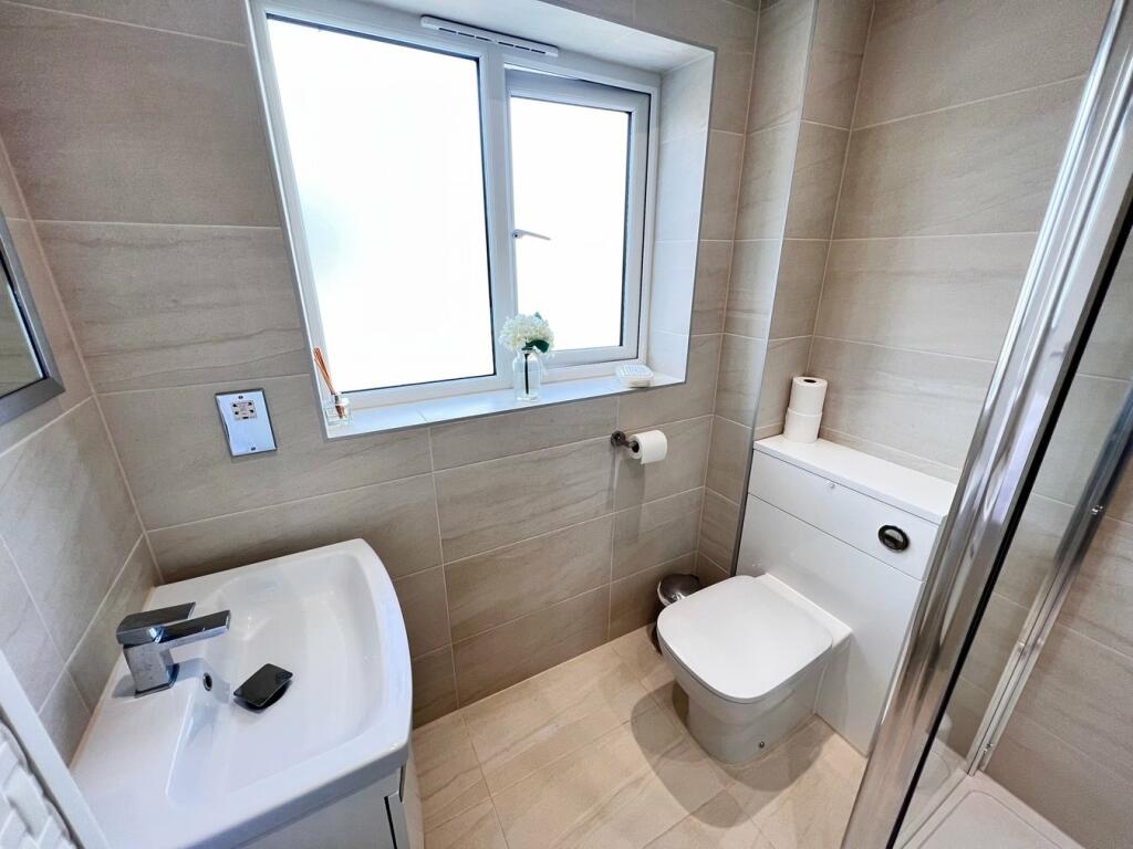 Additional image 23 of Farm Close, KIRBY CROSS, Frinton on Sea, CO13