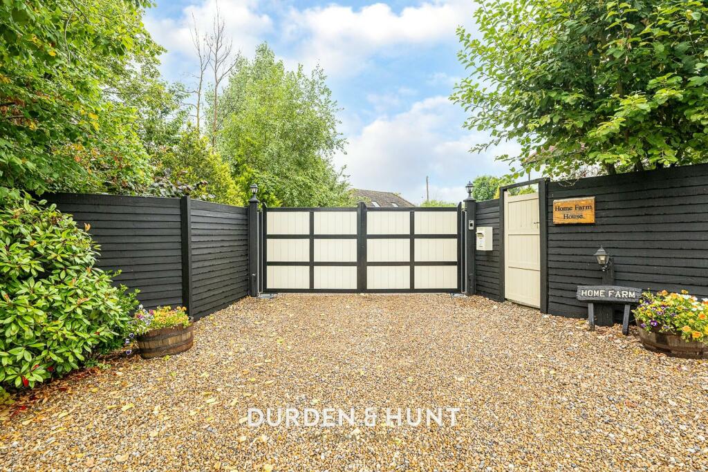 Additional image 24 of Fiddlers Hamlet, Epping, CM16