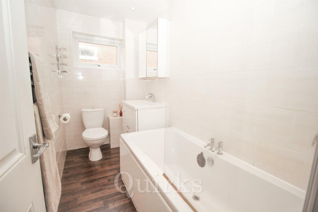 Additional image 11 of Redwing Drive, Billericay