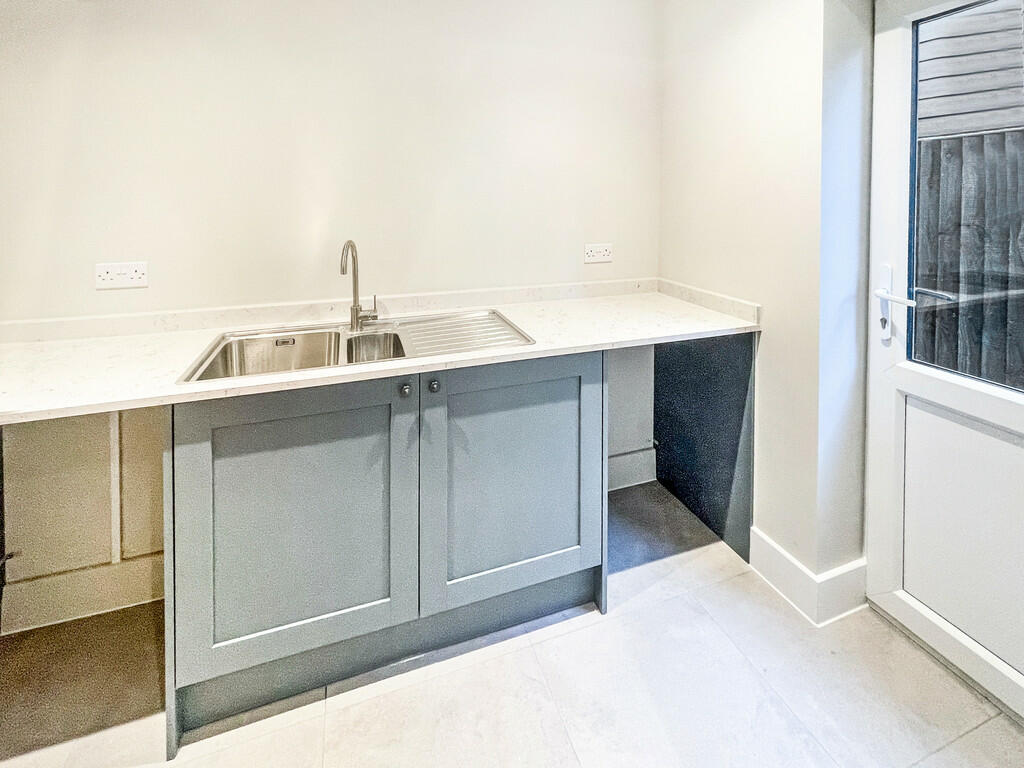 Additional image 17 of Turnpike Close, Ardleigh, Colchester