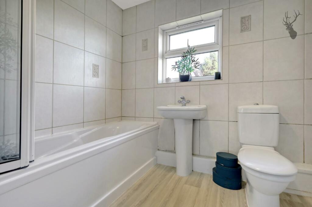 Additional image 13 of School Road, Ongar