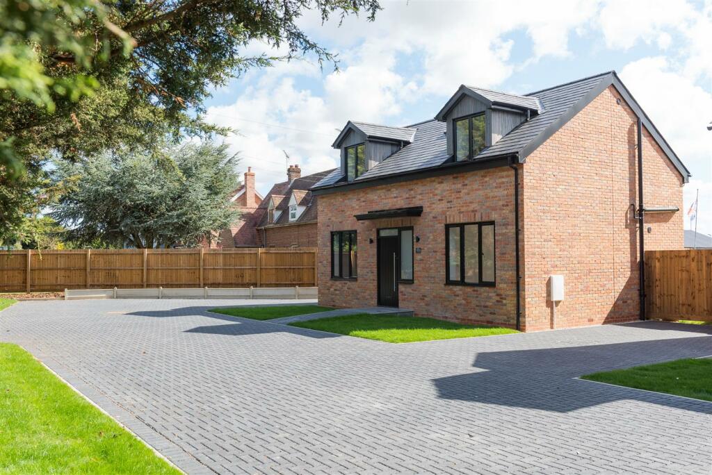 Additional image 13 of Harwich Road, Ardleigh, Colchester