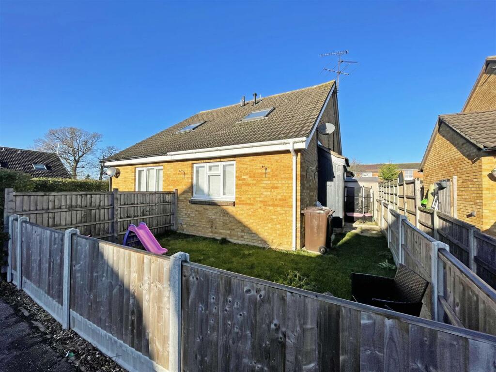 Bonington Chase, Springfield, Chelmsford