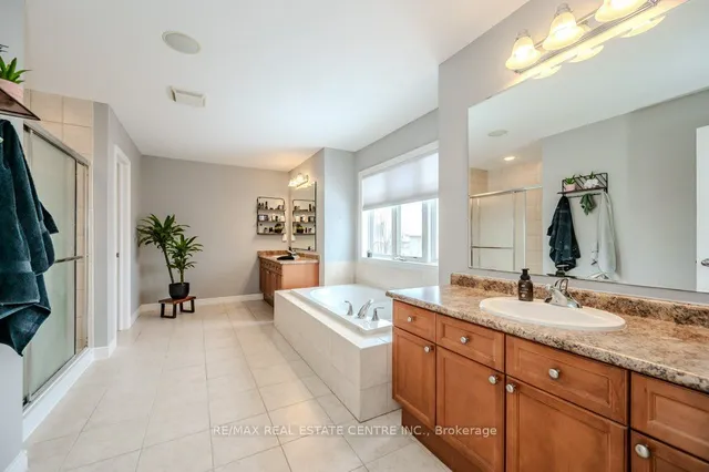 Additional image 15 of 127 Janine St