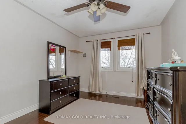 Additional image 32 of 8 Saint Tropez Crt