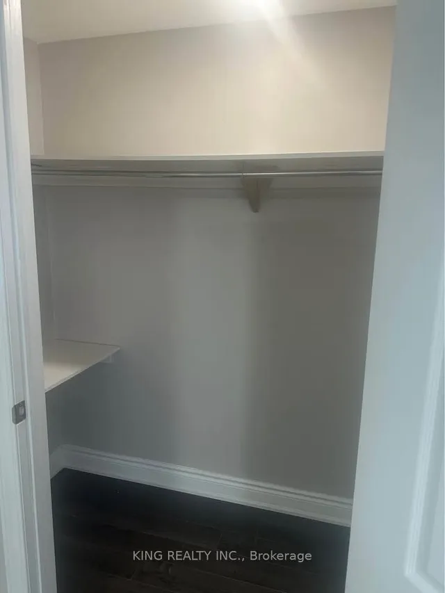 Additional image 11 of 27 Franklin Crt Unit 27