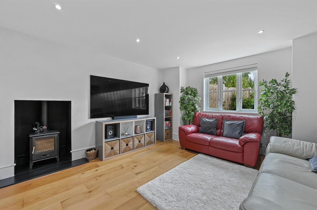 Additional image 4 of Butts Lane, Danbury, Chelmsford