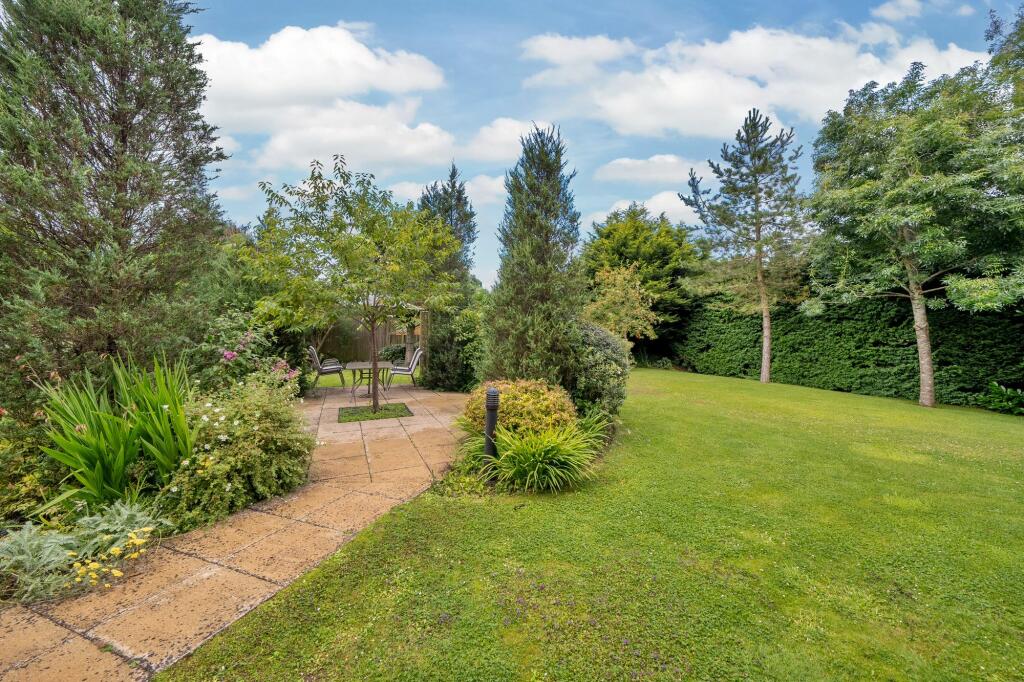 Additional image 12 of Limpsfield Road, Warlingham, CR6