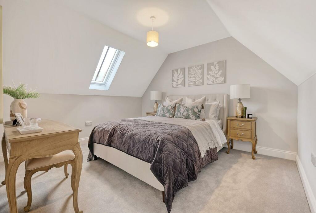 Additional image 14 of Brizes Park, Kelvedon Hatch