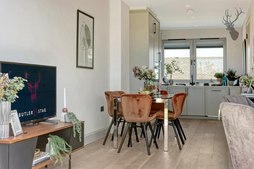 Additional image 8 of The Bramlings, Epping