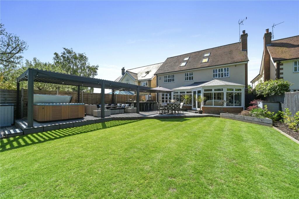 Additional image 5 of Walton Road, Kirby-le-Soken, Frinton-on-Sea, Essex, CO13