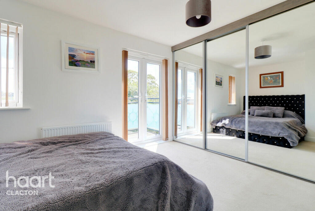 Additional image 10 of Skippers Way, Walton On The Naze