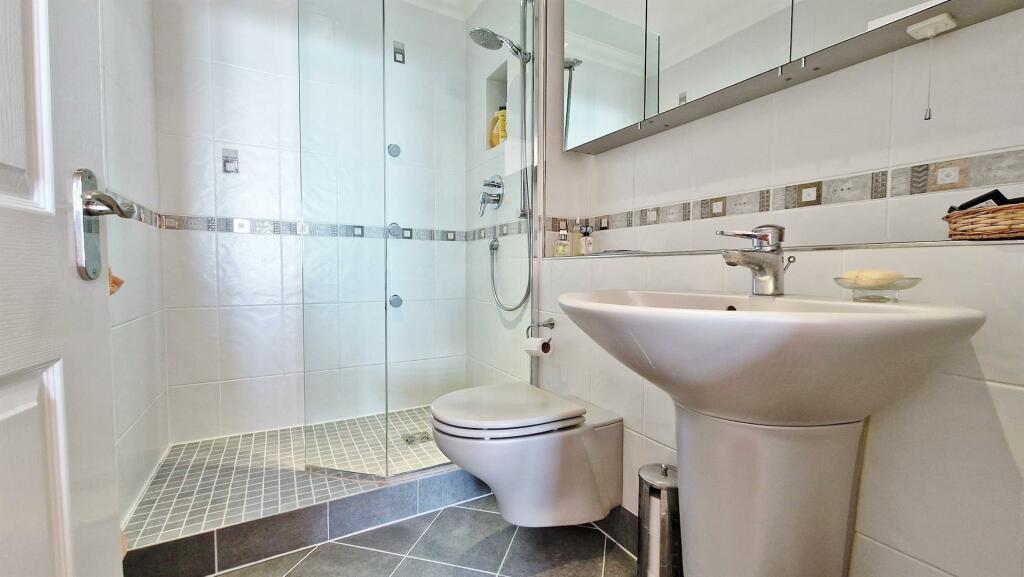 Additional image 16 of Oxford Court, Frinton-on-Sea