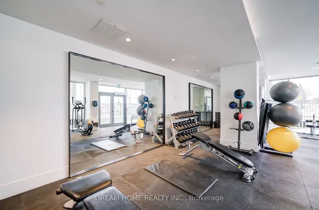 Additional image 30 of 10 de boers Dr Unit 1008