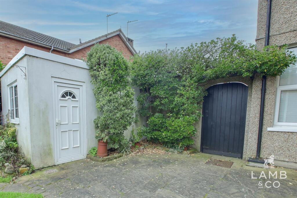 Additional image 21 of Chapman Road, Clacton-On-Sea