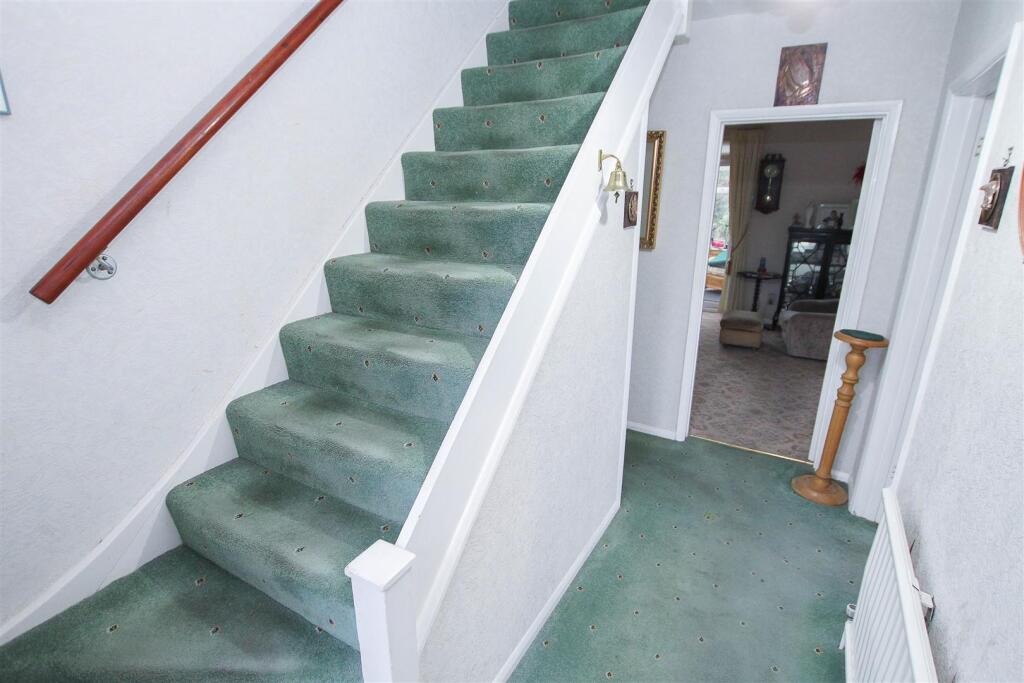 Additional image 12 of Walker Avenue, Fyfield, Ongar