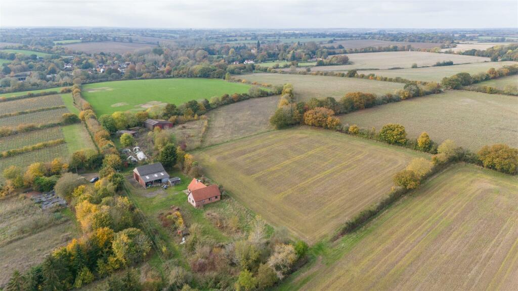 Additional image 10 of East Barn at Hedgerows Farm, Brent Eleigh, Suffolk