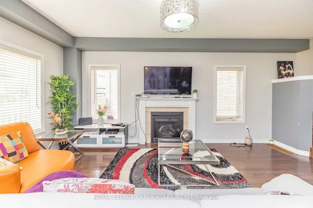 Additional image 10 of 37 Lola Cres