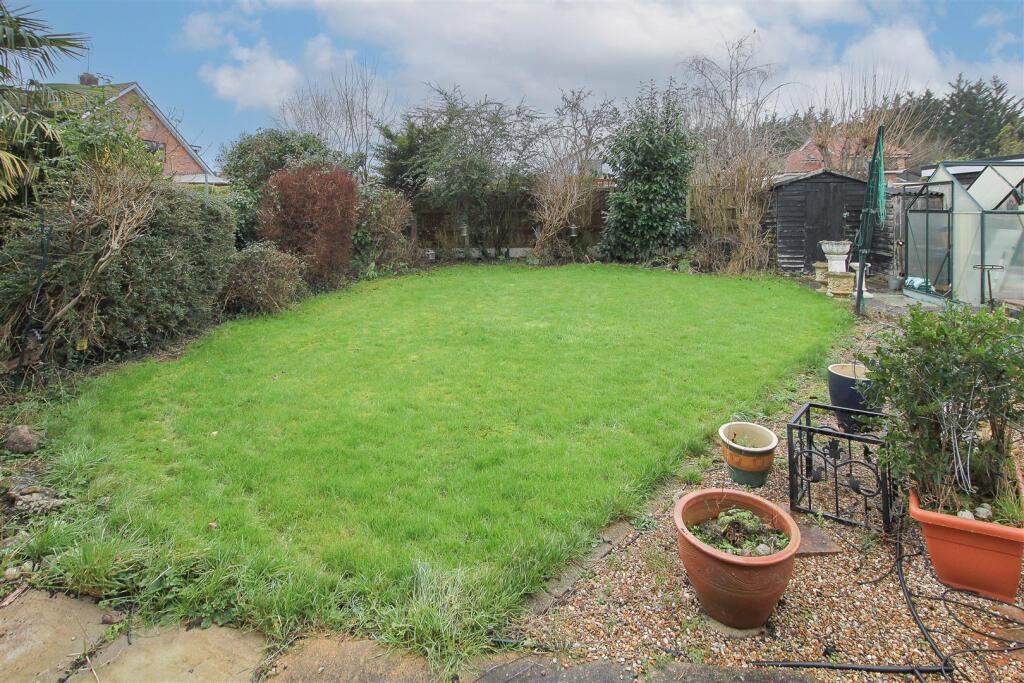 Additional image 4 of Walker Avenue, Fyfield, Ongar