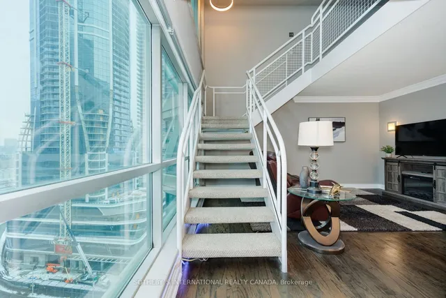 Additional image 11 of 10 Yonge St Unit 1805