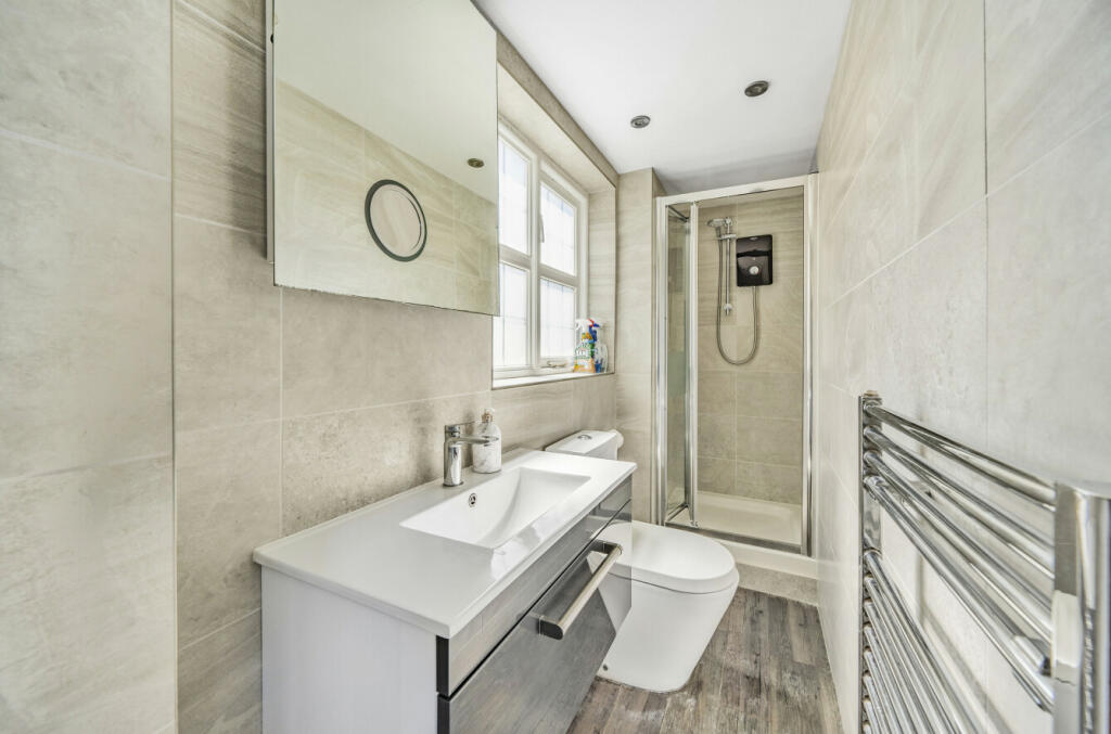 Additional image 16 of Stebbing Road, Felsted, Essex, CM6