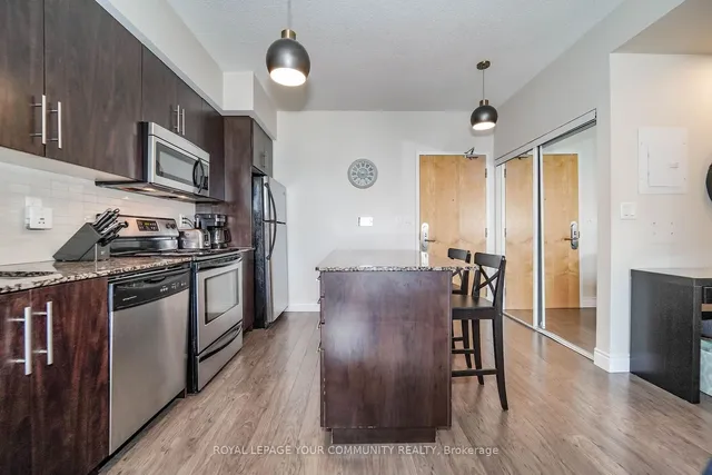 Additional image 13 of 55 Bremner Blvd Unit 4302