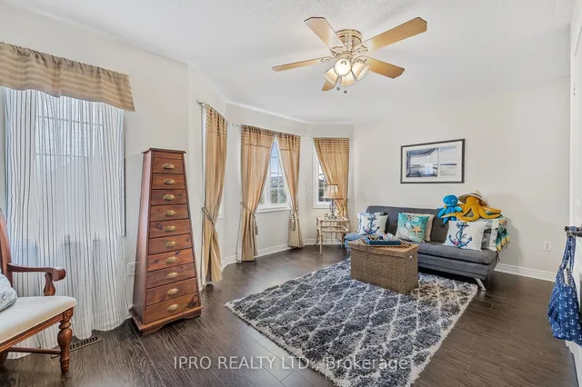 Additional image 13 of 18 Lynnvalley Cres