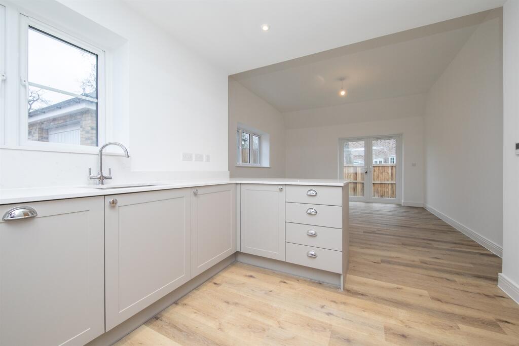 Additional image 9 of Amberwood, Weeley Heath, Clacton-On-Sea