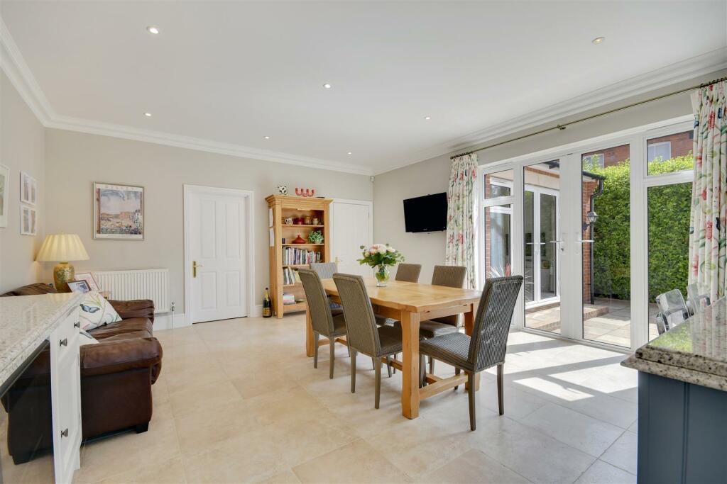 Additional image 8 of Priests Lane, Shenfield, Brentwood