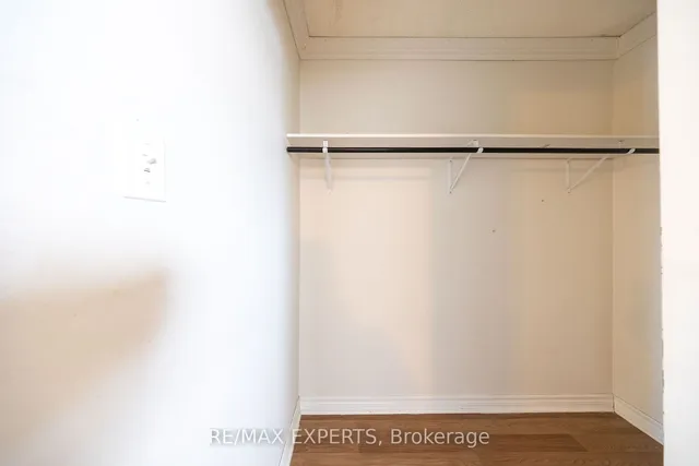 Additional image 23 of 19 Dawson Cres