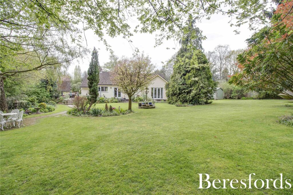 Additional image 3 of Foxborough Chase, Stock, CM4