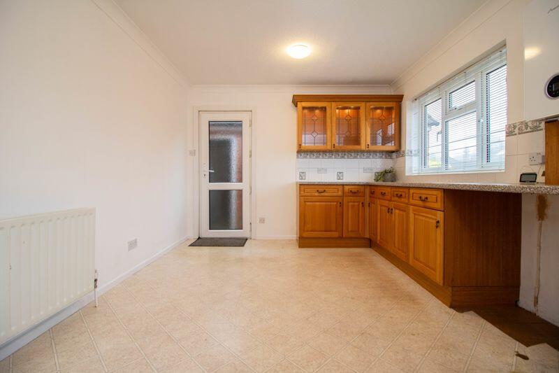Additional image 4 of Birch Way, Warlingham