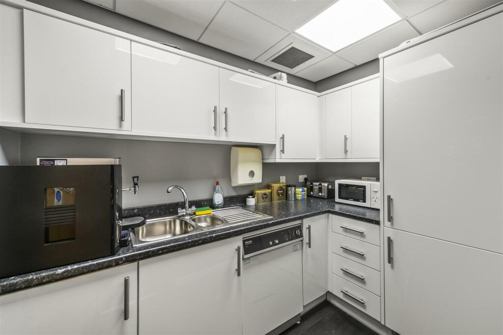 Additional image 13 of Springfield Lyons Approach, Springfield, Chelmsford