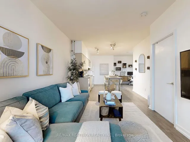 Additional image 11 of 29 Singer Crt Unit Ph07