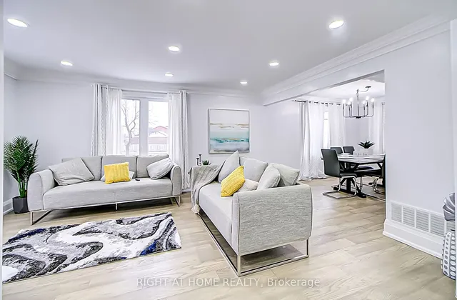 Additional image 3 of 1228 Victoria Park Ave