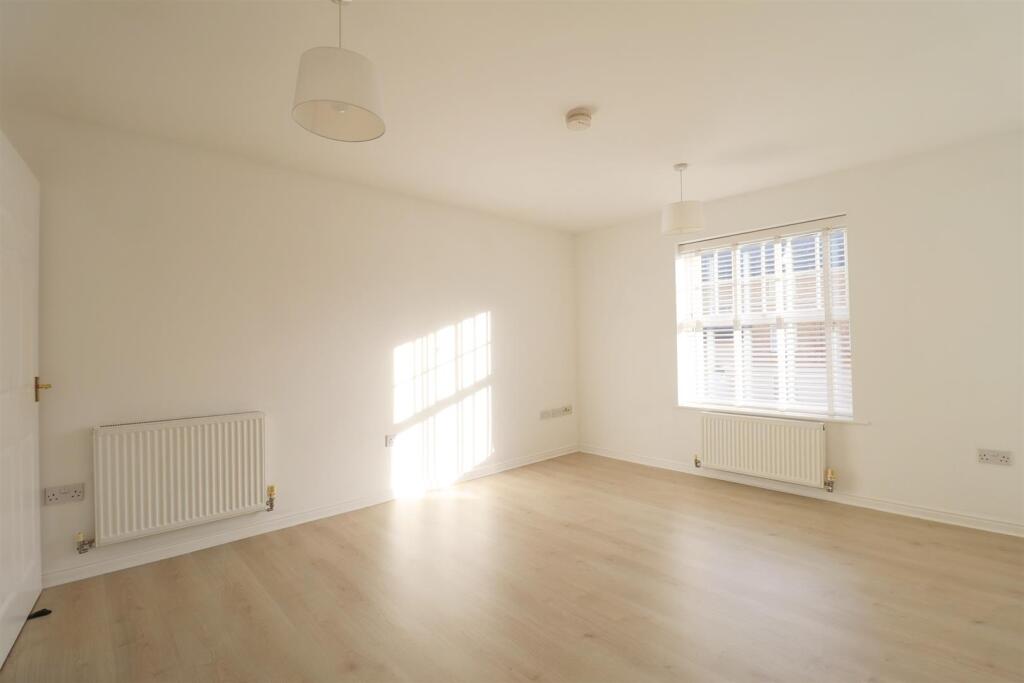 Additional image 8 of Malyon Close, Braintree