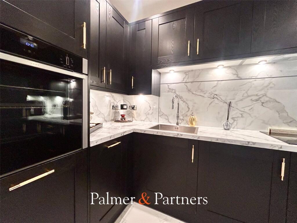 Additional image 8 of Marine Parade East, Clacton-on-Sea, Essex, CO15