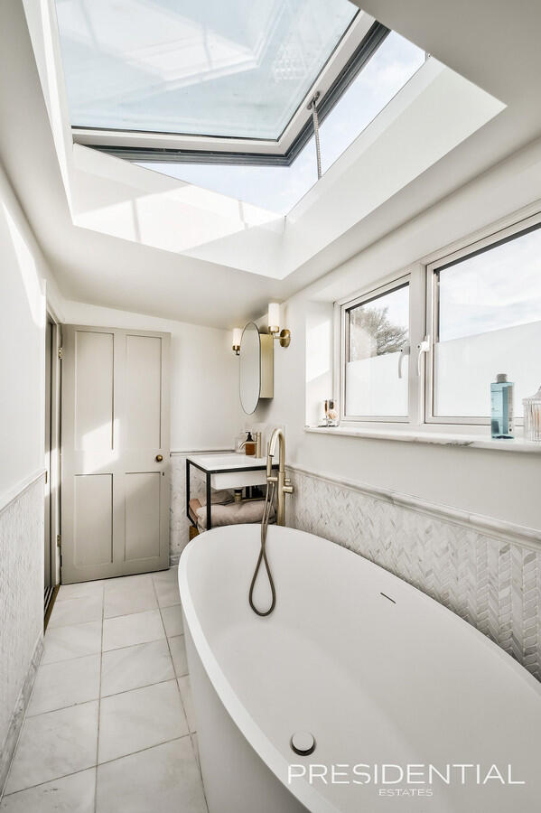 Additional image 30 of Ivy Cottage, Epping Green, CM16