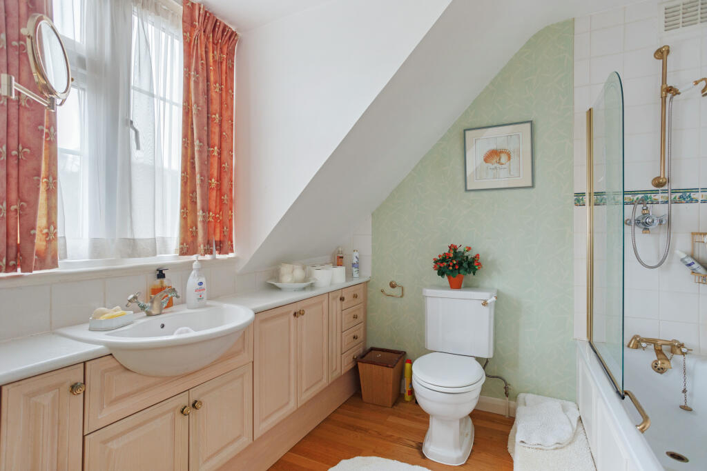 Additional image 14 of Dome Hill, Caterham, CR3