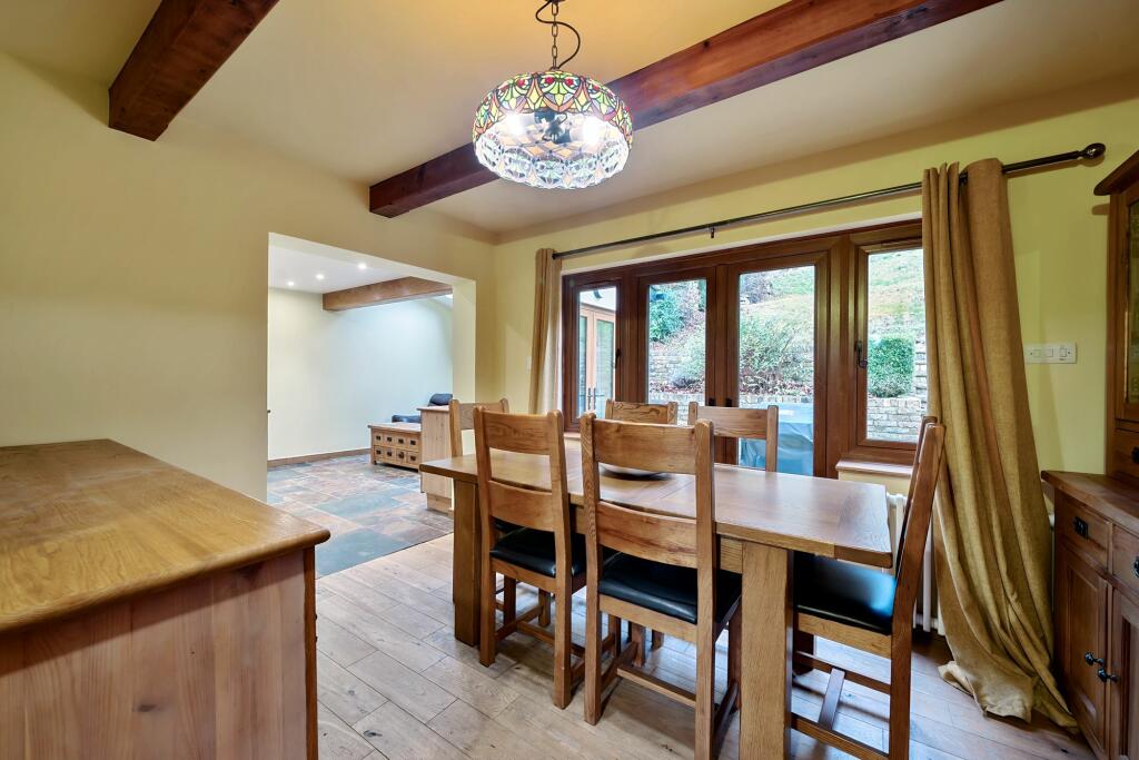 Additional image 9 of Stuart Road, Warlingham, CR6